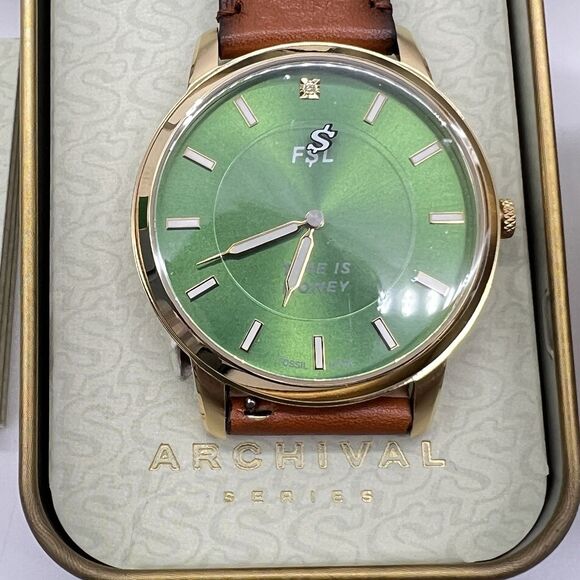 Fossil Men\'s Limited Edition Gold Tone Watch with Novelty Dial  The  Money Gang main image 6